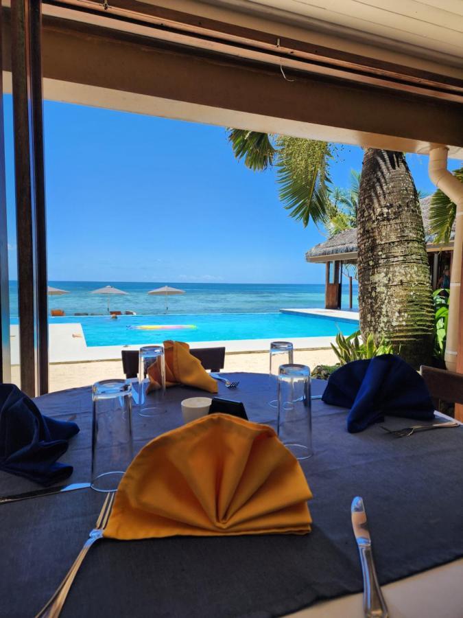 Breakas Beach Resort (Adults Only) Port Vila Exterior photo