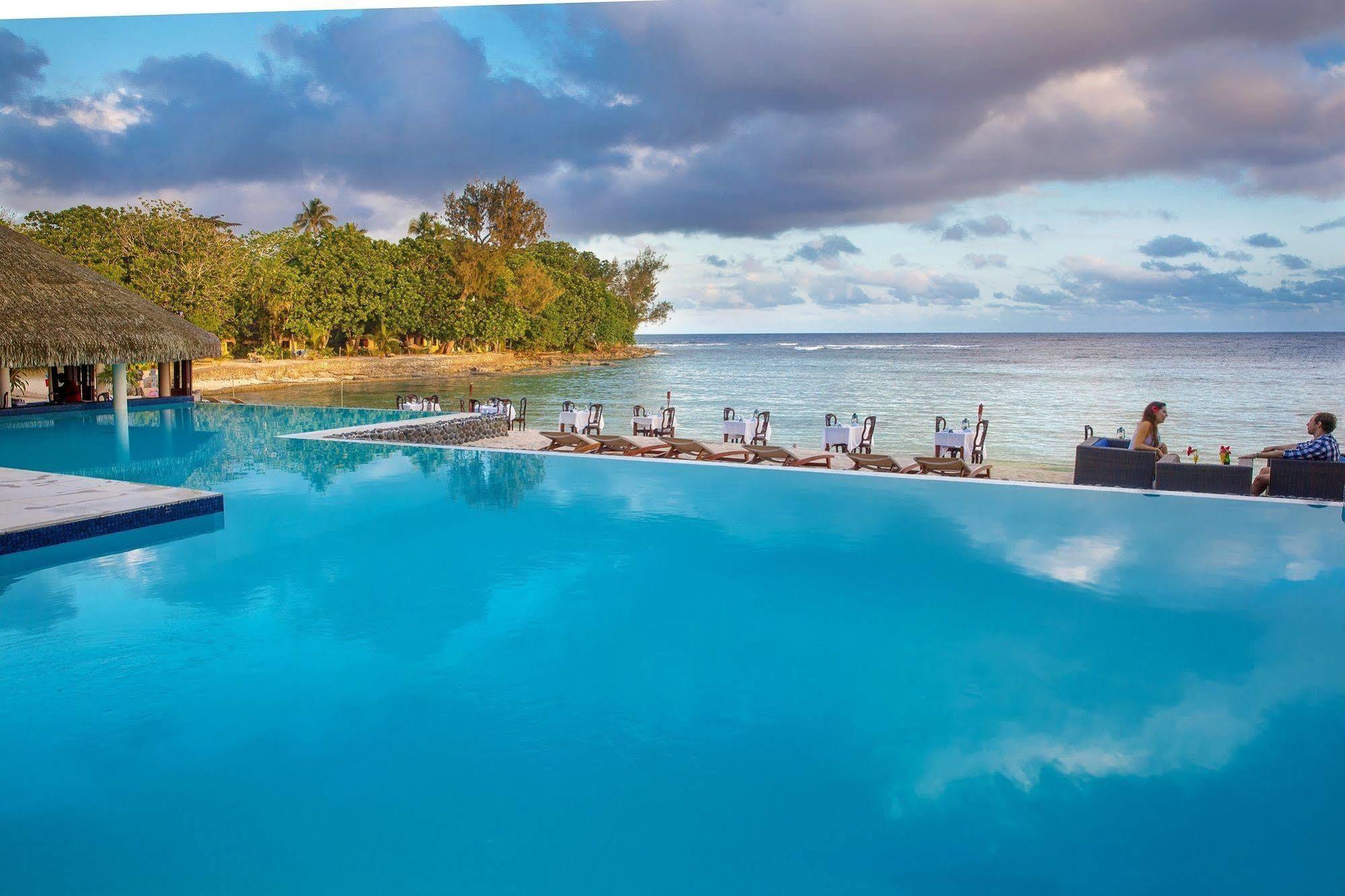 Breakas Beach Resort (Adults Only) Port Vila Exterior photo