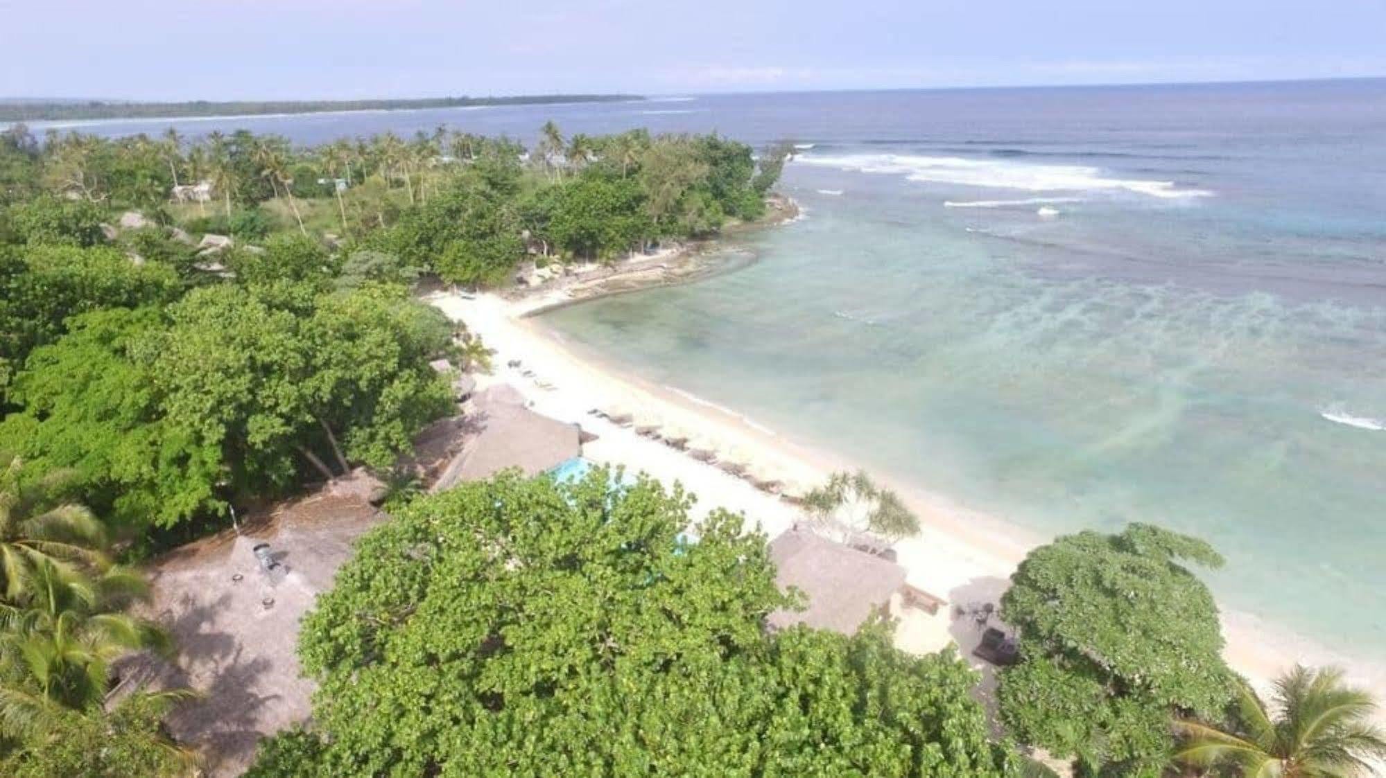 Breakas Beach Resort (Adults Only) Port Vila Exterior photo